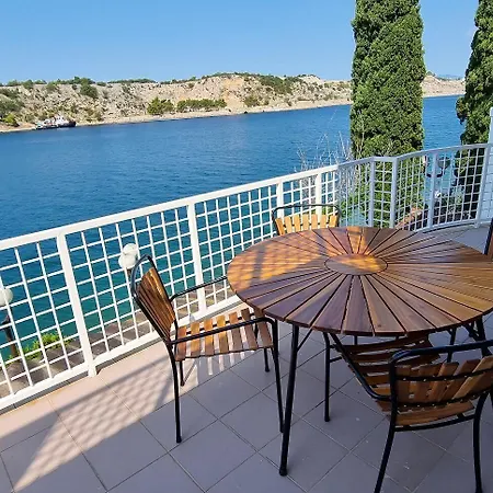 Hotel Riva Omišalj
