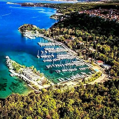 Riva Omišalj