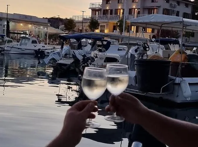 Riva Omišalj